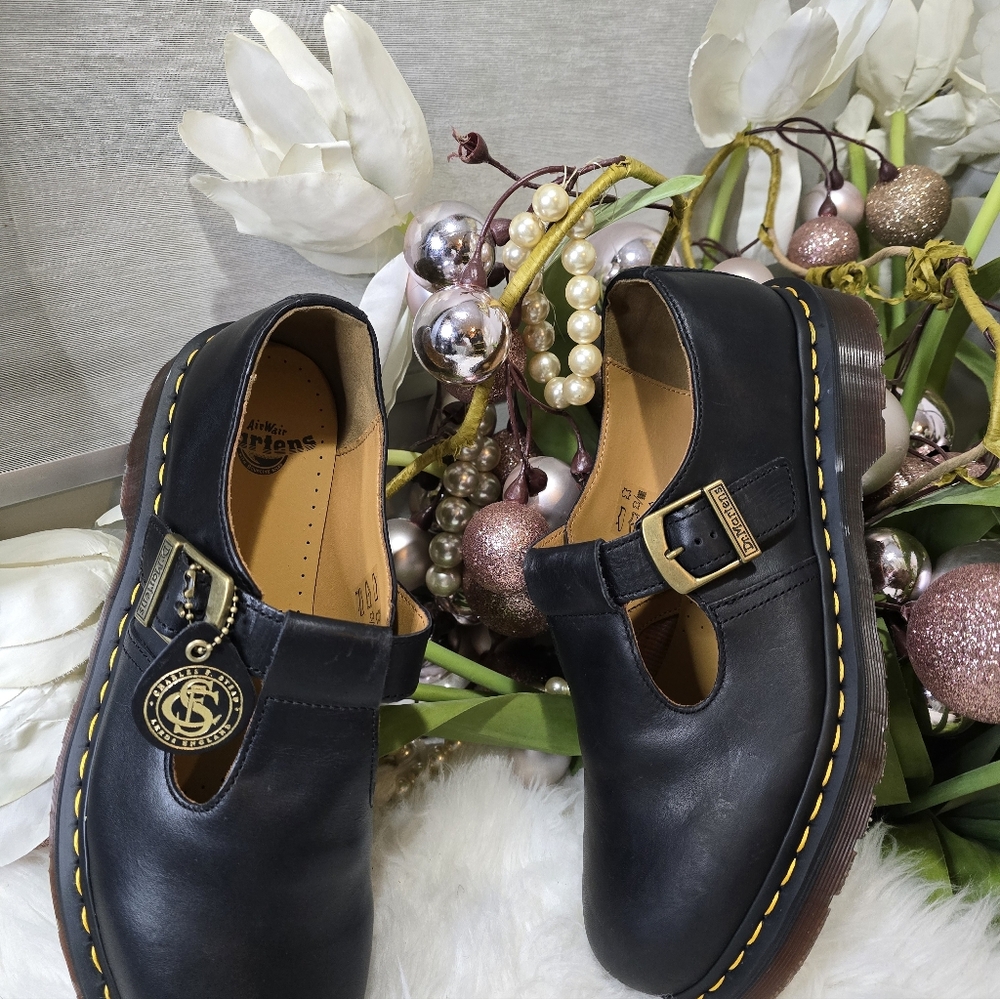 Dr Martens Polley Smooth Leather Mary Janes mens shoes Size9 New